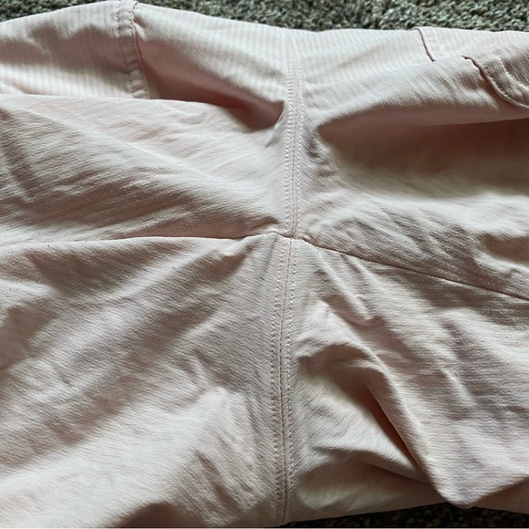 Lululemon Beyond the Studio Joggers size 8 - Picture 5 of 7